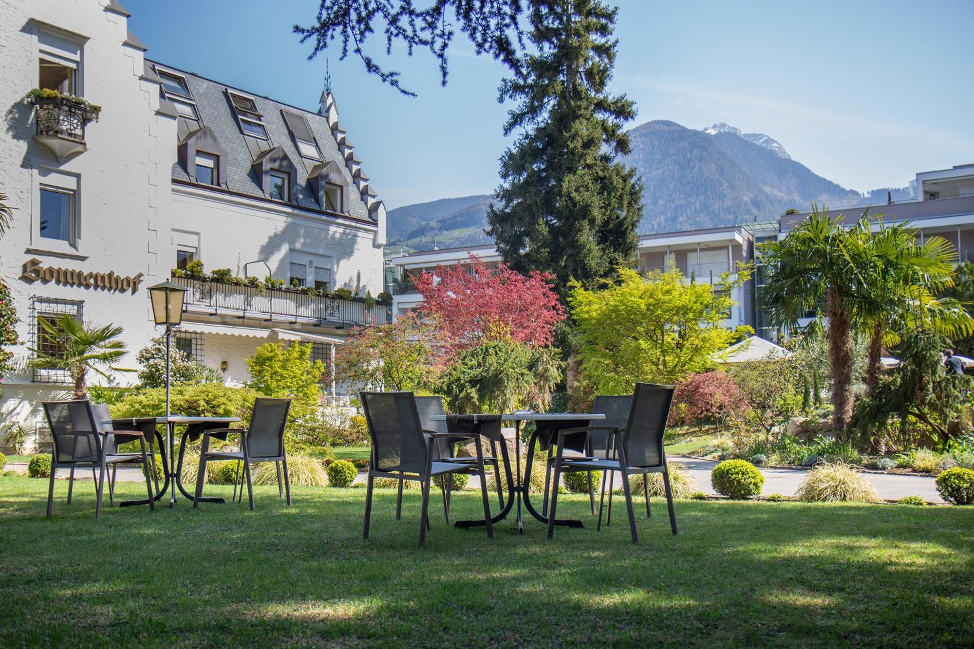 Hotel Sonnenhof Merano Exterior foto