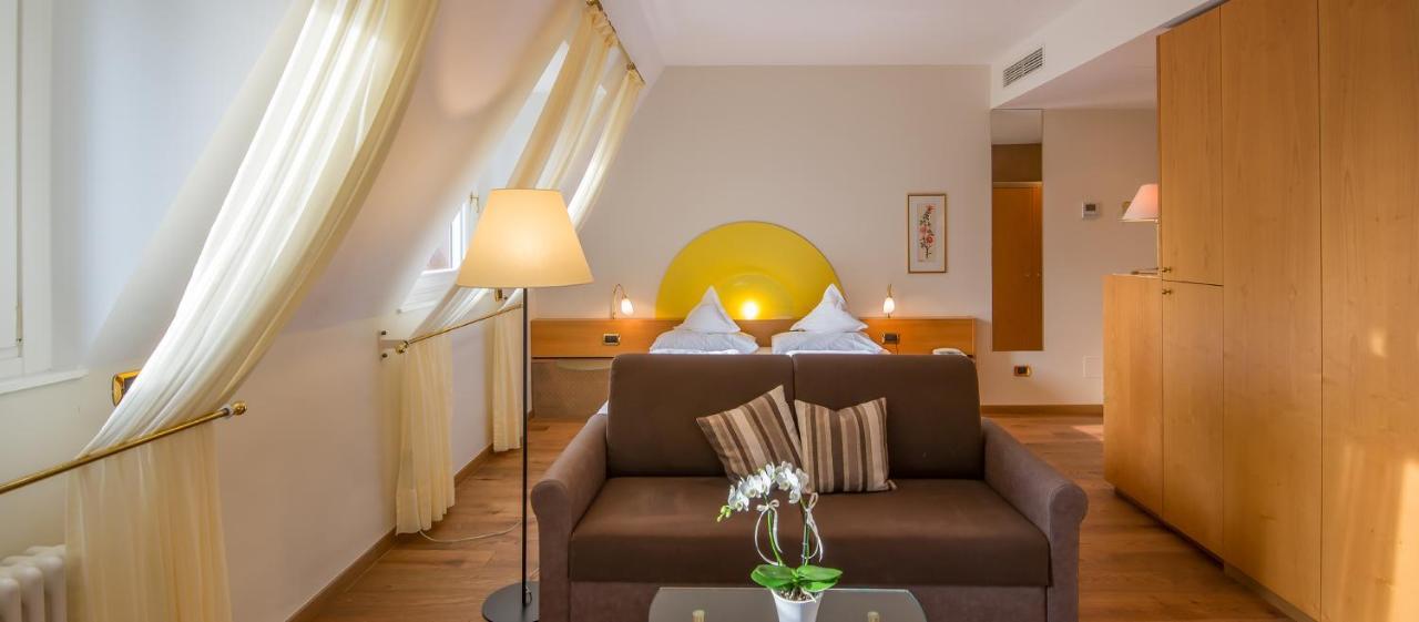 Hotel Sonnenhof Merano Exterior foto